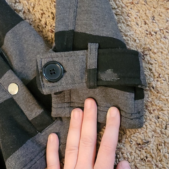 Stretchy striped peacoat with snap pickets - Picture 5 of 8